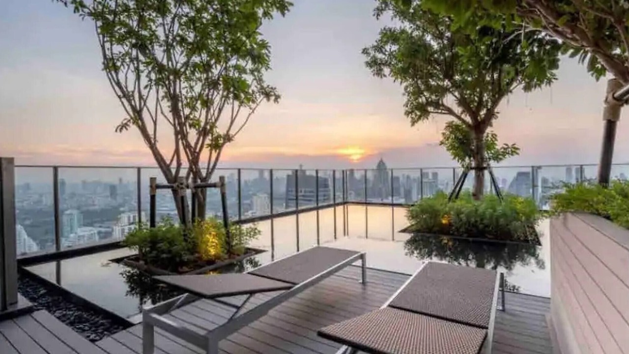 Photo of Patio Balcony in Khlong Toei Nuea
