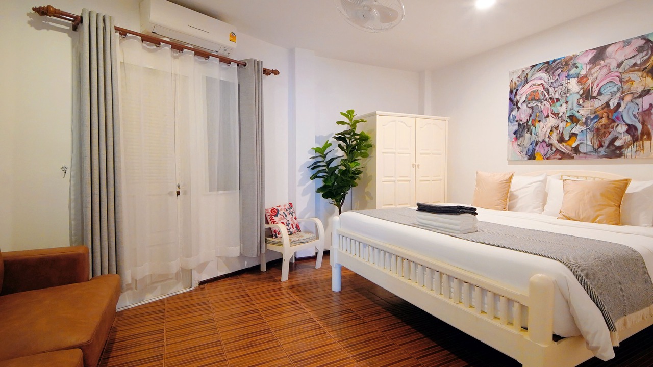 Photo of Bedroom in Chang Moi