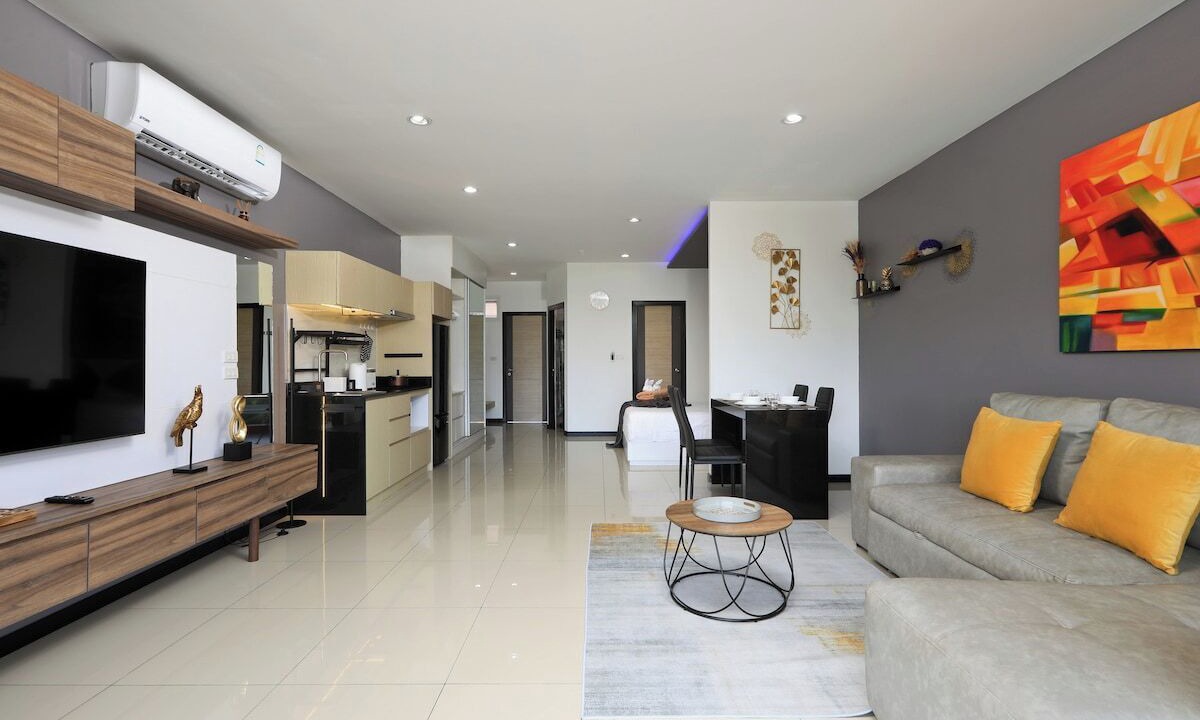 Photo of Livingroom in Nai Harn