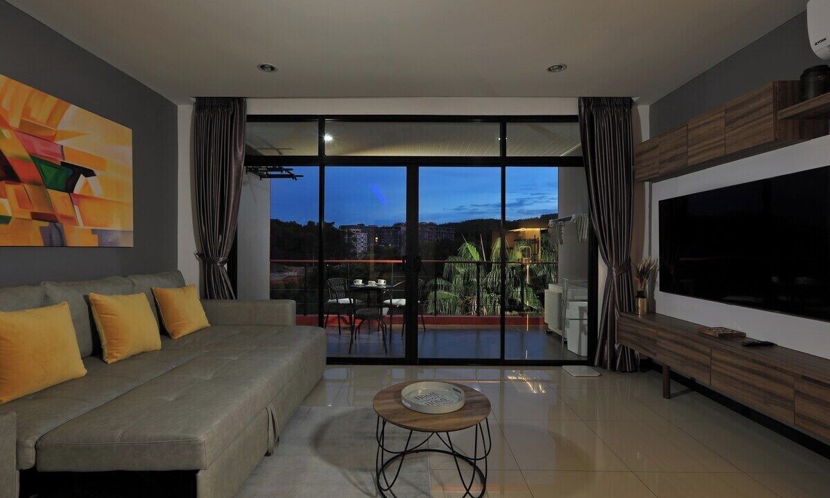 Photo of Livingroom in Nai Harn