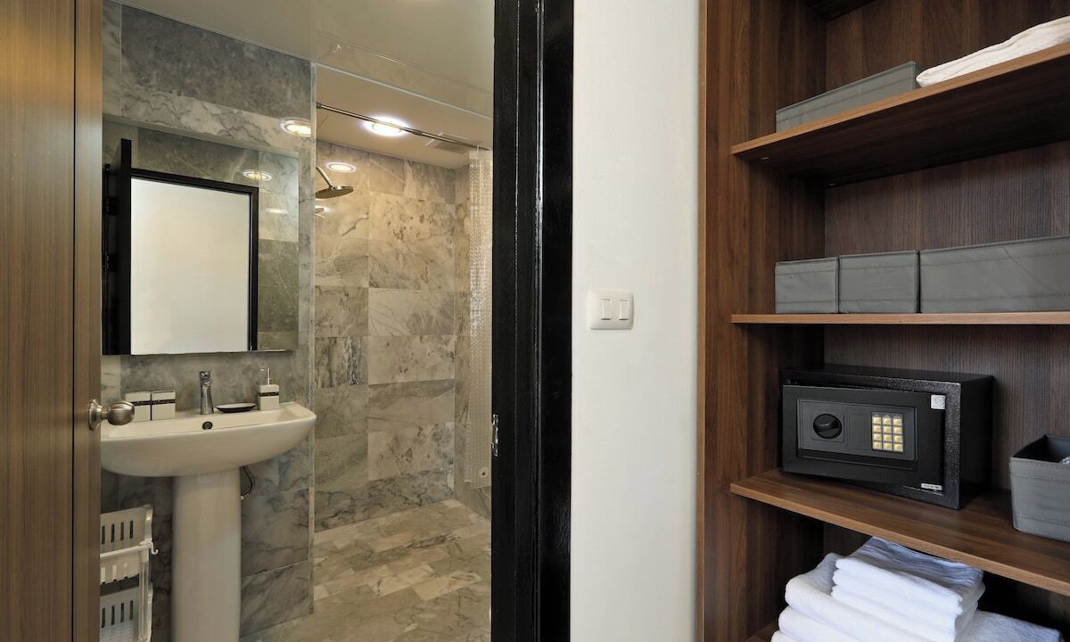 Photo of Bathroom in Nai Harn