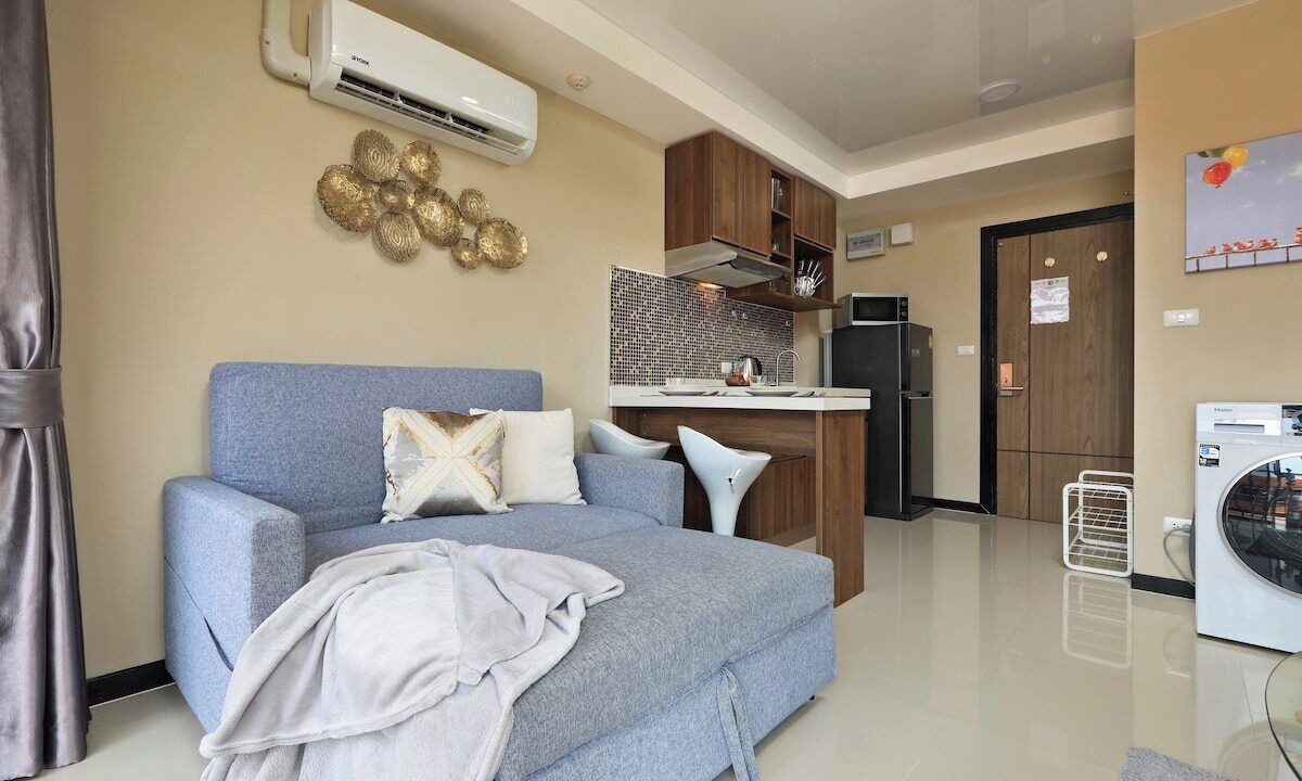 Photo of Livingroom in Nai Harn