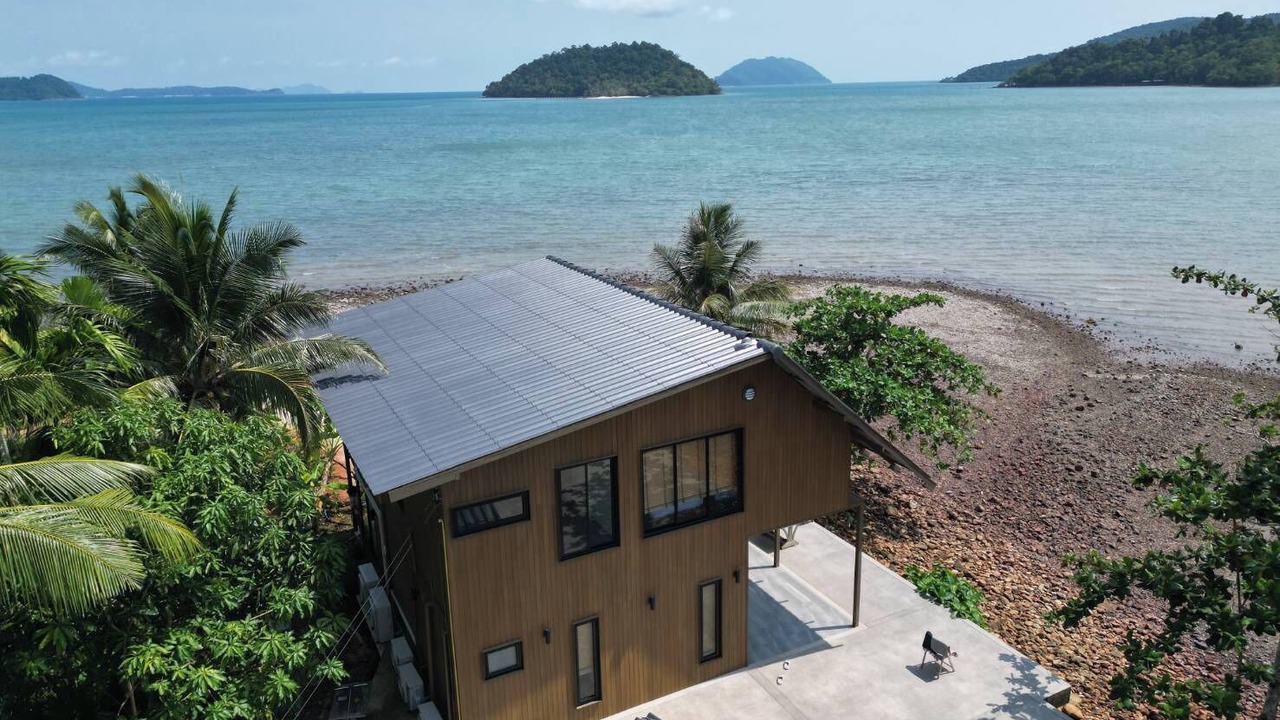Photo of Bedroom in Koh Chang Tai