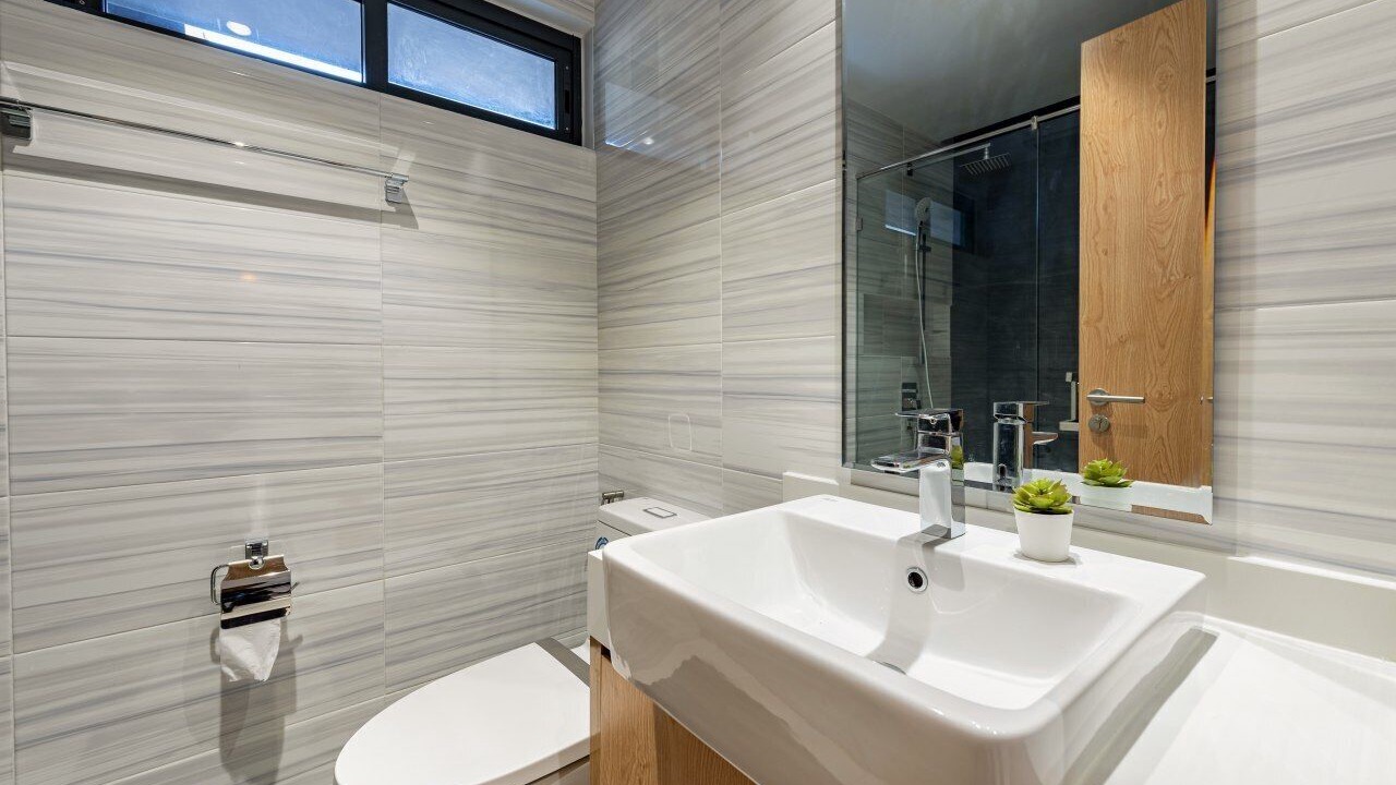 Photo of Bathroom in Chamkar Mon