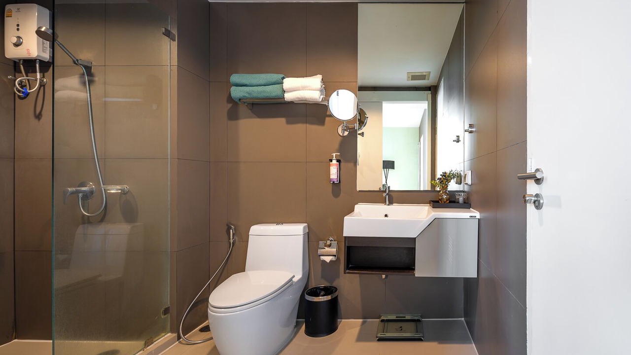 Photo of Bathroom in Khlong Tan Nuea