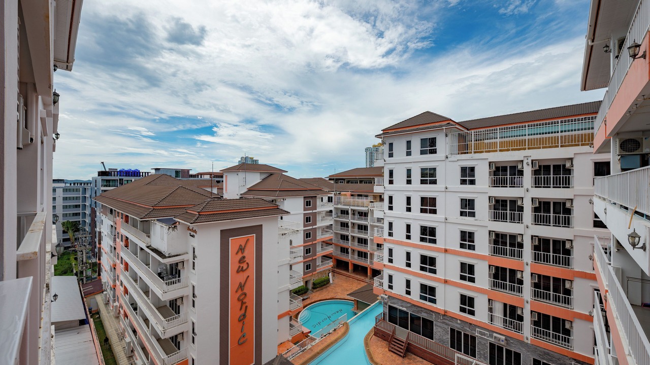 Photo of Patio Balcony in Pratumnak Hill