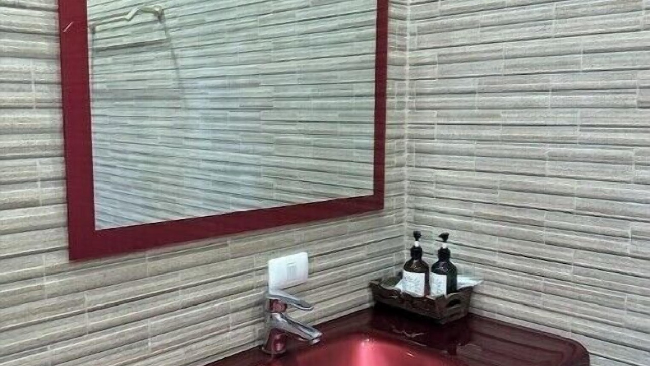 Photo of Bathroom in Mueang Samut Prakan District