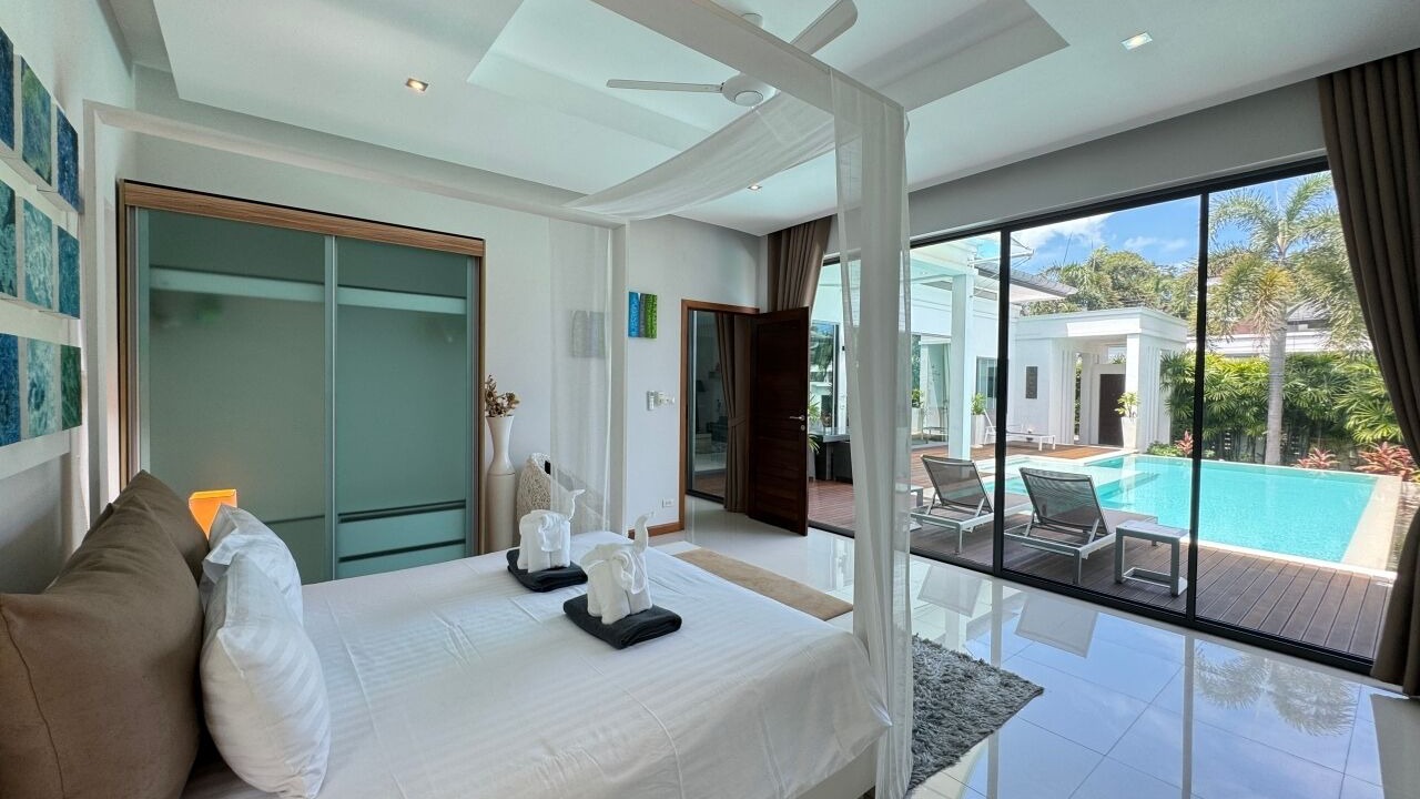 Photo of Bedroom in Chalong