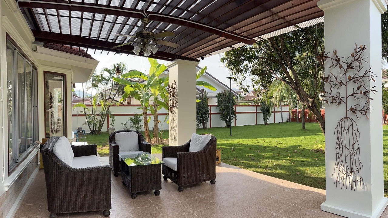 Photo of Patio Balcony in Pak Nam Pran