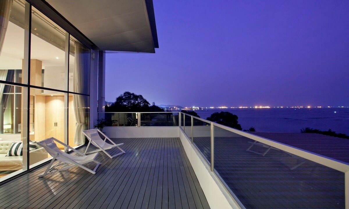Photo of Patio Balcony in Si Racha