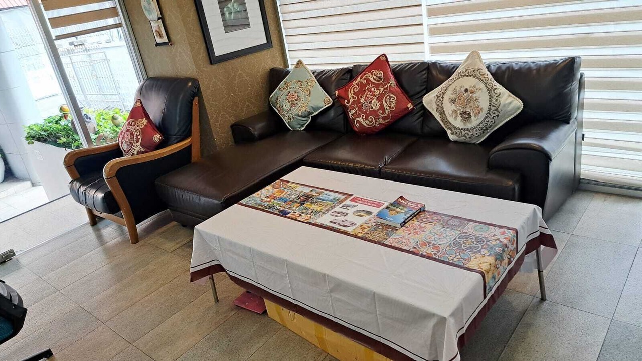 Photo of Livingroom in Khlong Toei Nuea