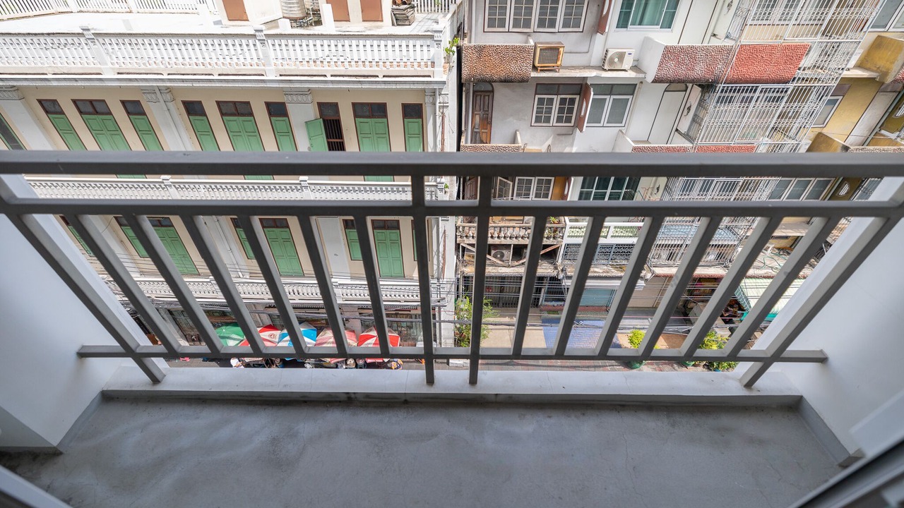 Photo of Patio Balcony in Samphanthawong