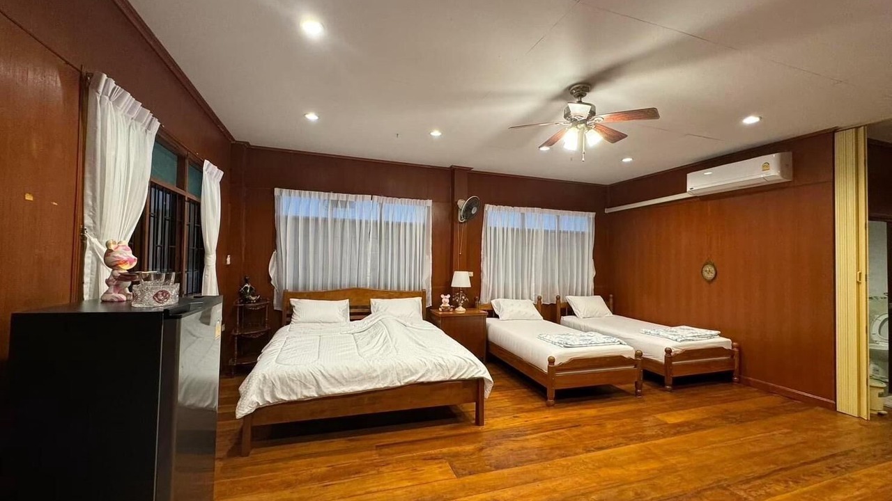 Photo of Bedroom in U Thong
