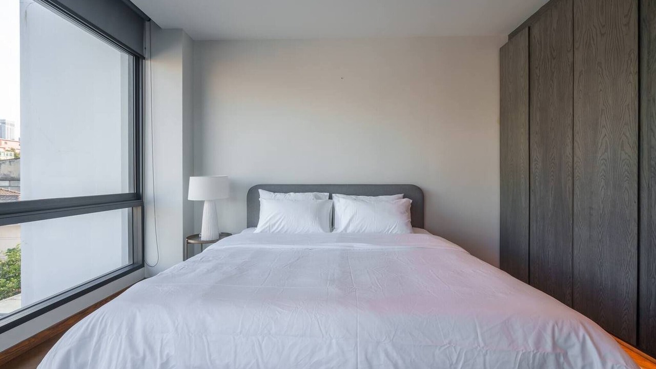 Photo of Bedroom in Khlong Tan Nuea
