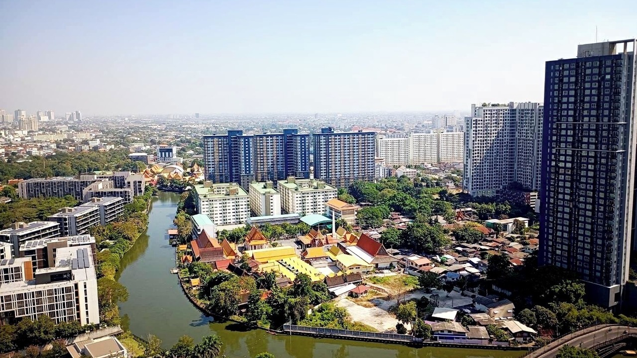 Photo of Outdoor in Phra Khanong Nuea