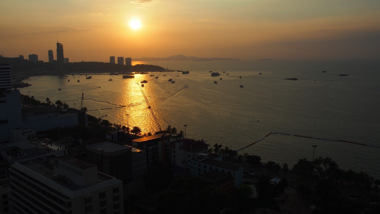 Photo of Others in Pattaya Bay