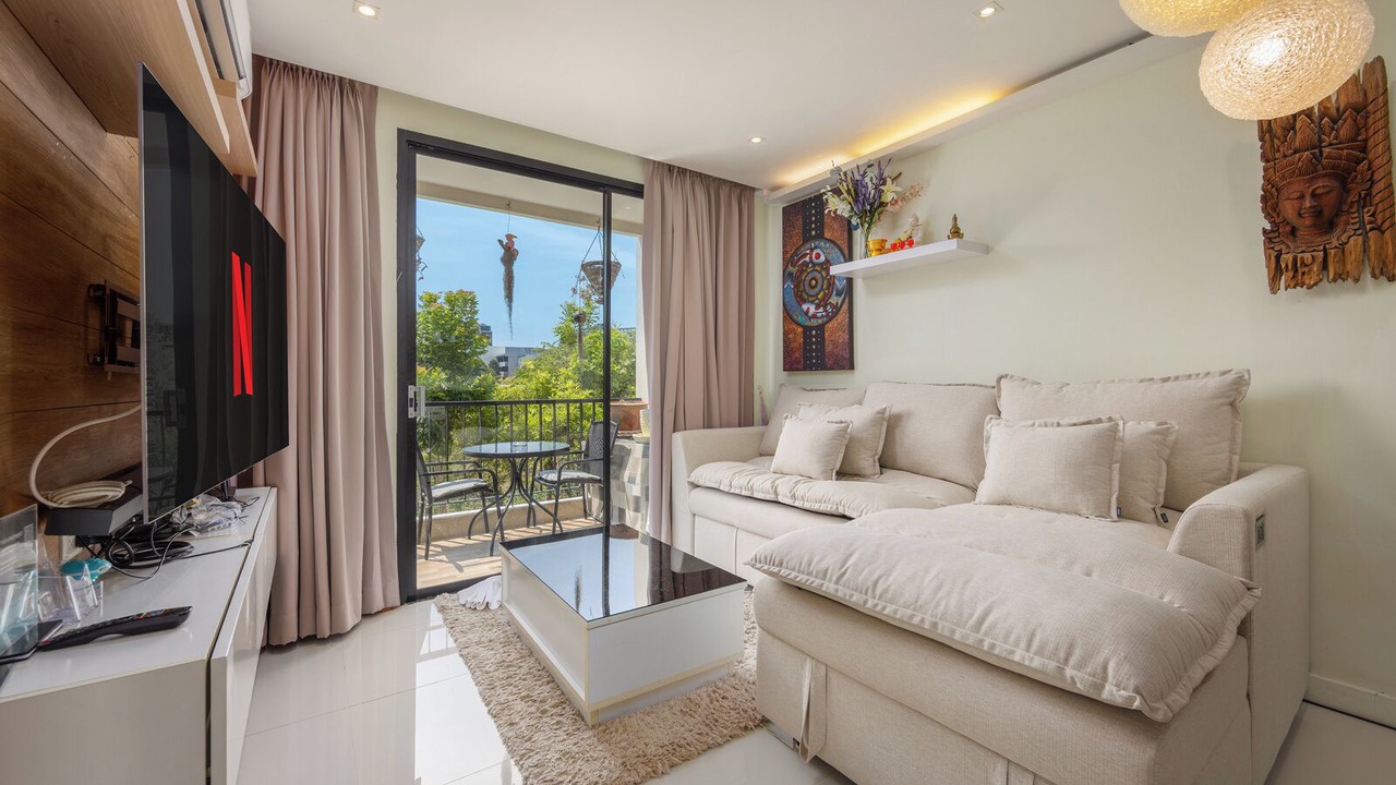 Photo of Livingroom in Nai Harn