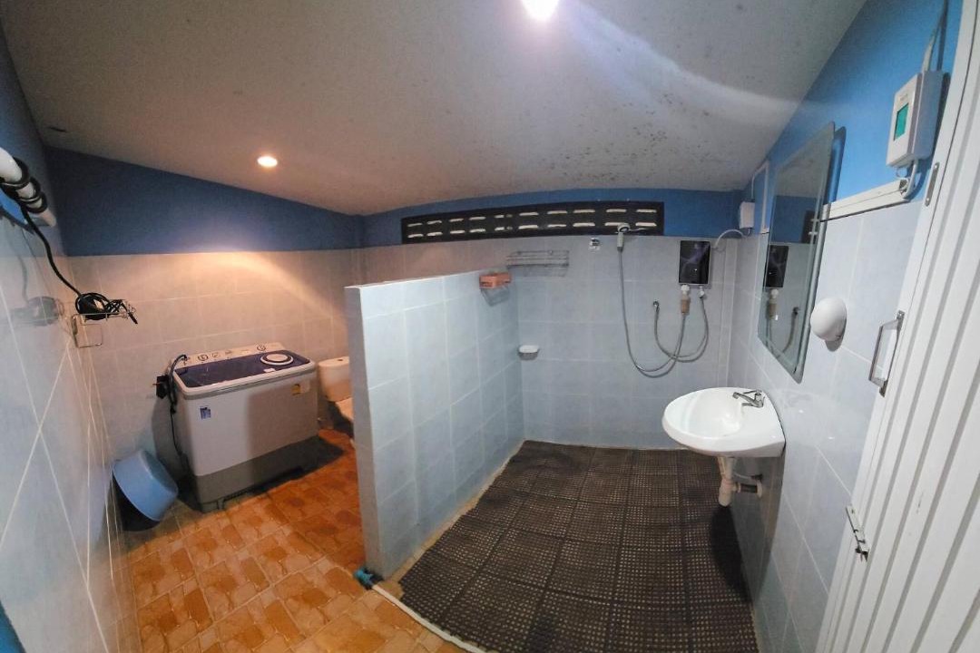 Photo of Bathroom in Ko Lanta