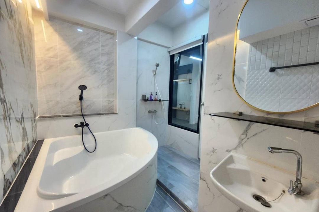 Photo of Bathroom in Mueang Samut Prakan District