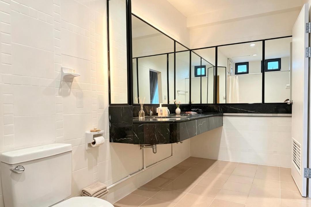 Photo of Bathroom in Khlong Tan