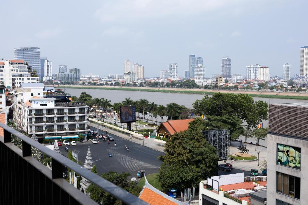 Photo of Others in Daun Penh