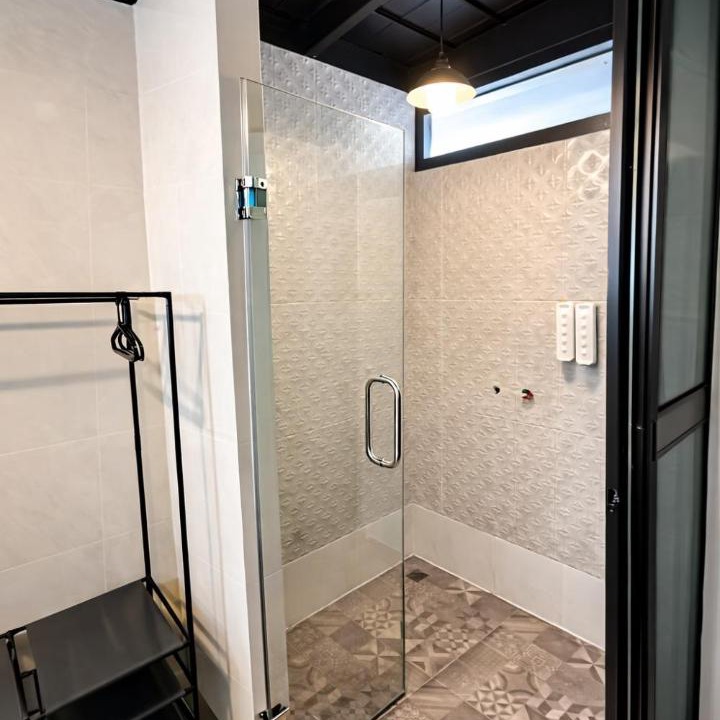 Photo of Bathroom in Old City