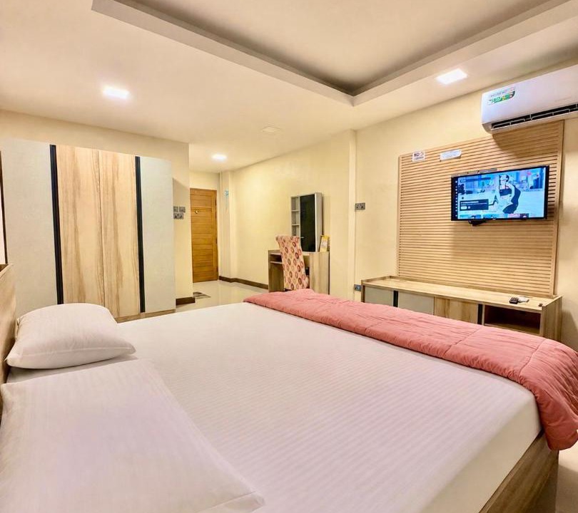 Photo of Bedroom in Thanon Phaya Thai