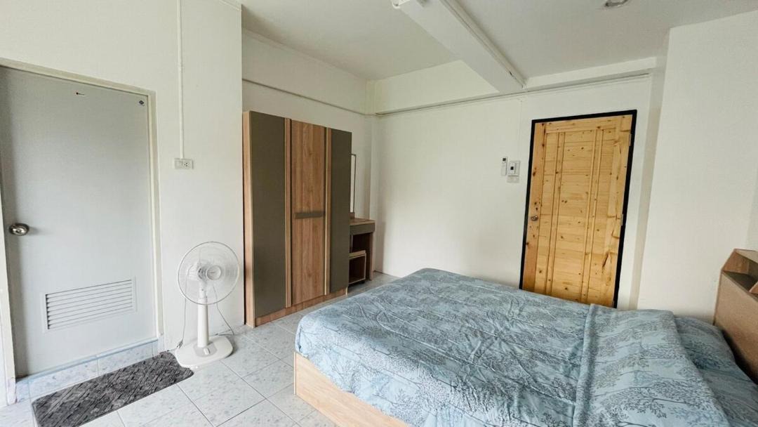 Photo of Bedroom in Talat Nuea