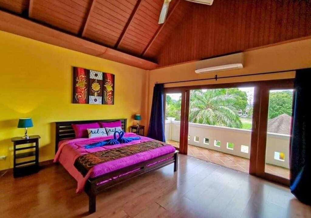 Photo of Bedroom in Chalong