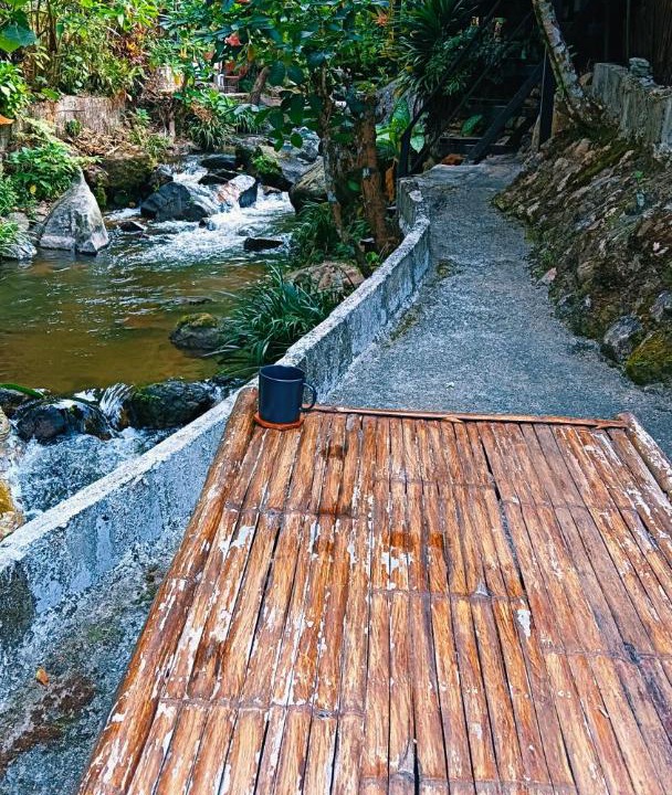 Photo of Others in Mae On
