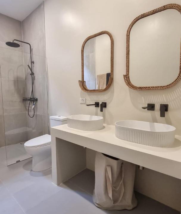 Photo of Bathroom in Maret