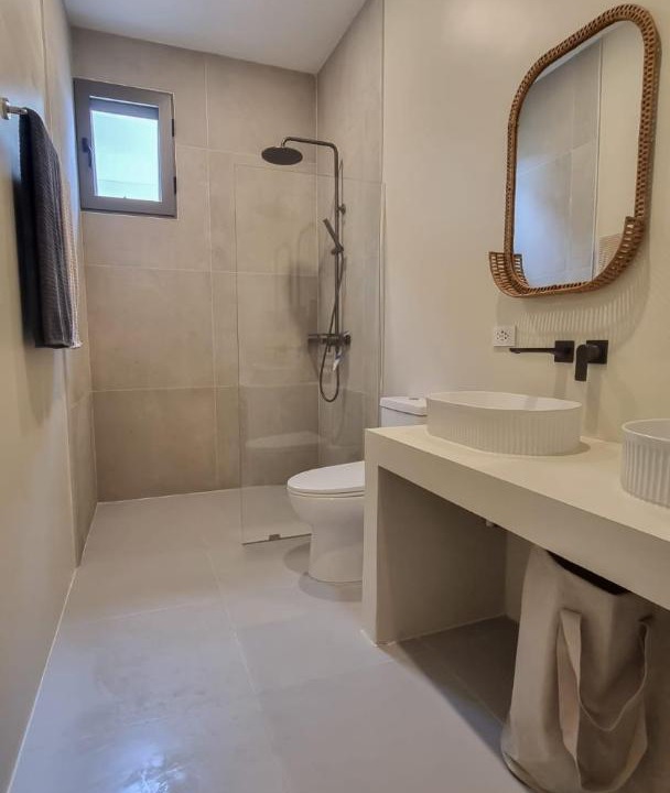 Photo of Bathroom in Maret