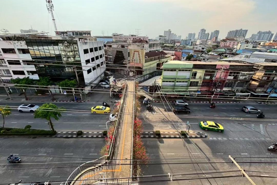 Photo of Buildings in Dao Khanong