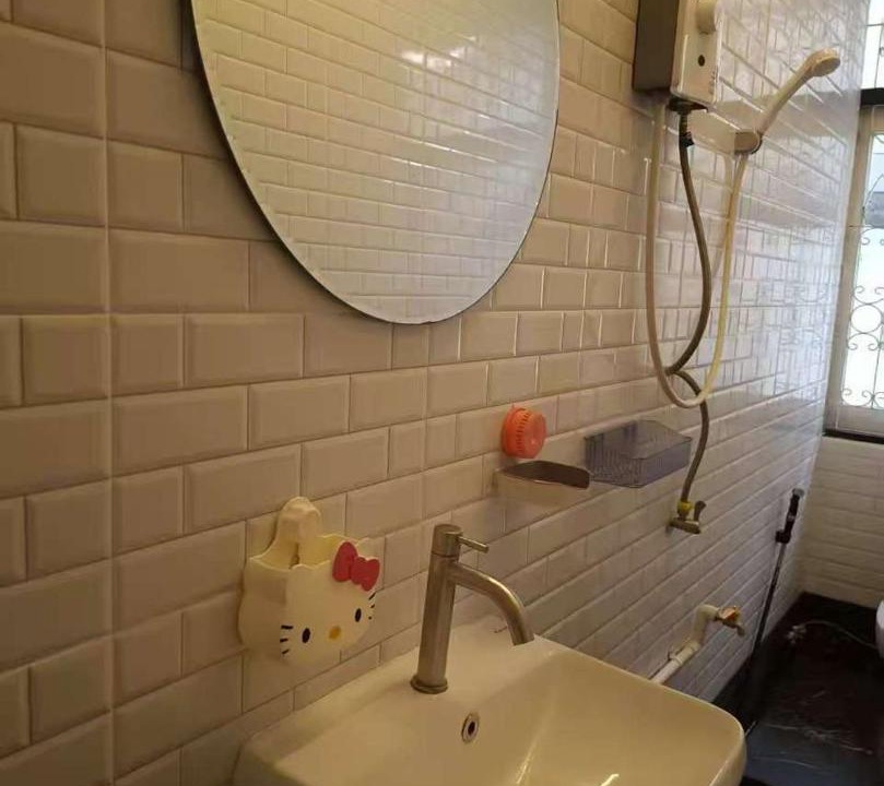 Photo of Bathroom in Dao Khanong
