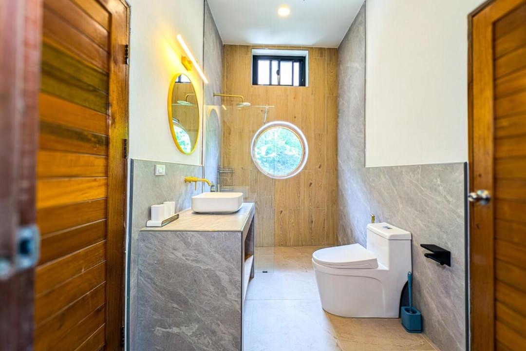 Photo of Bathroom in Haad Yao