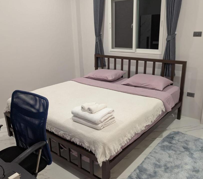 Photo of Bedroom in Maret