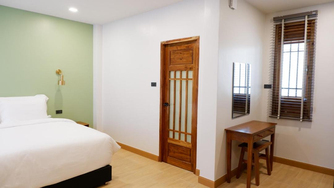 Photo of Bedroom in Lumphli