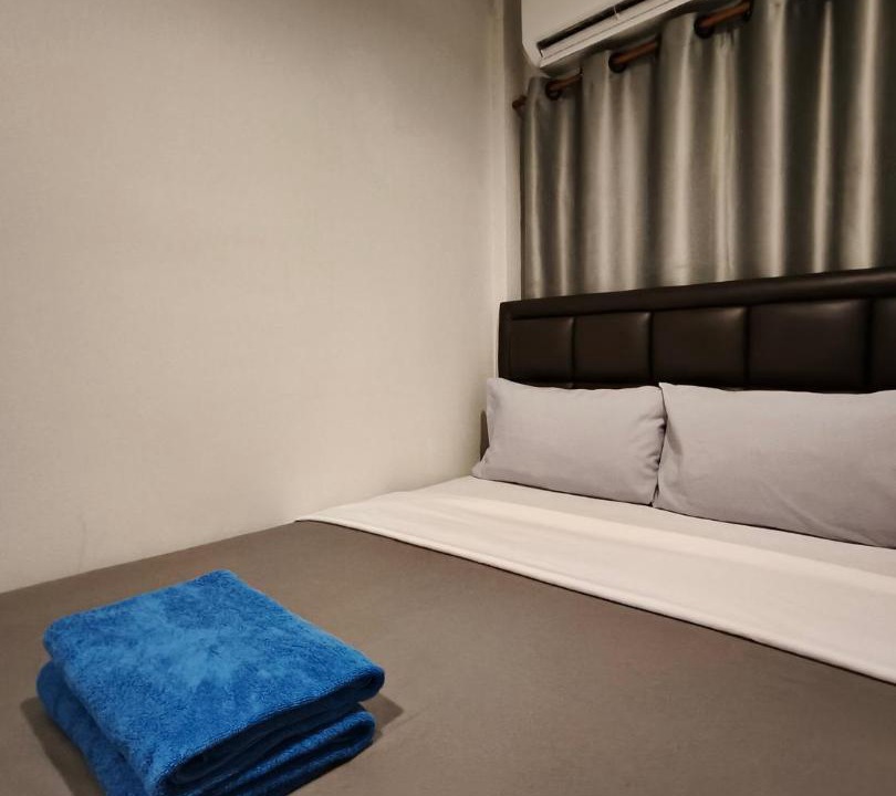 Photo of Bedroom in Thanon Phetchaburi
