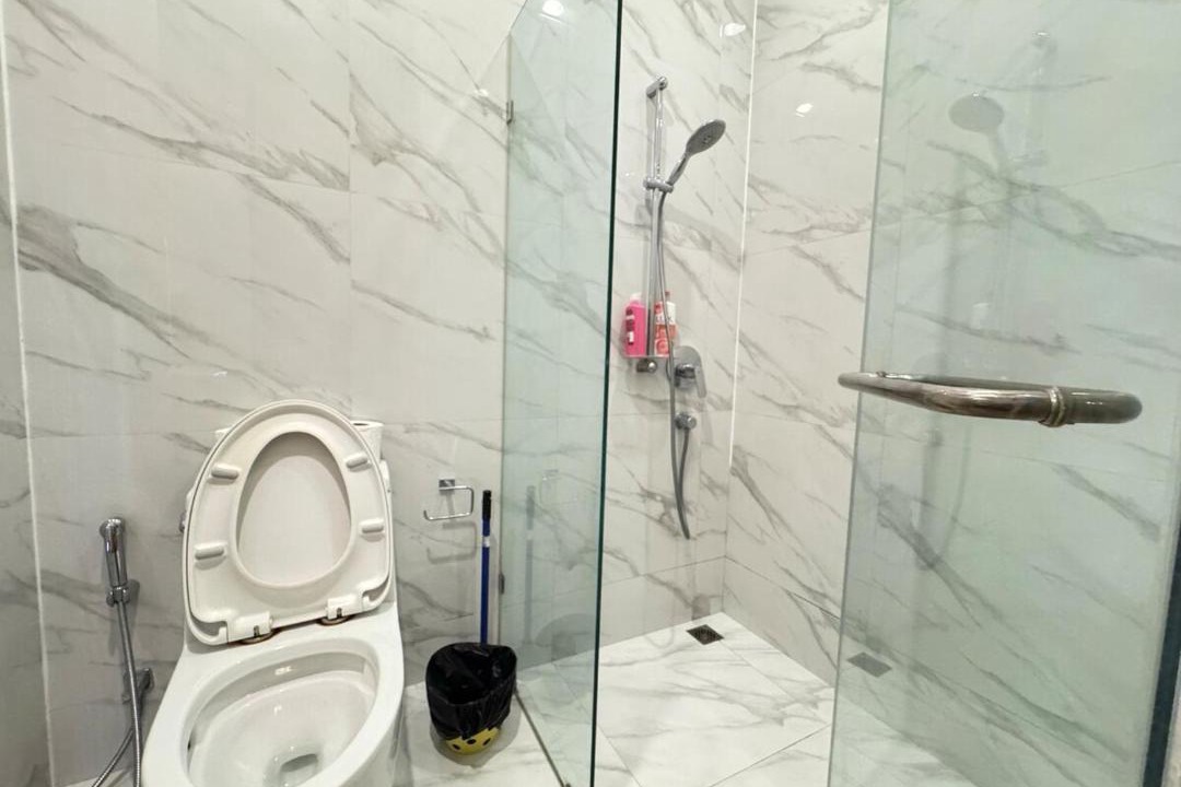 Photo of Bathroom in Khlong Toei Nuea