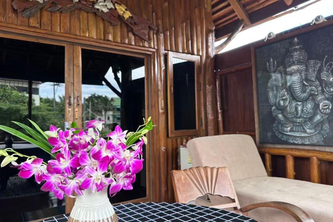 Photo of Others in Wua Lai