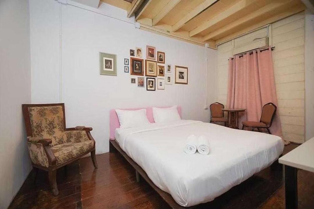 Photo of Bedroom in China Town