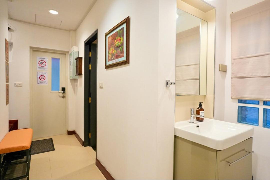 Photo of Bathroom in Chakkrawat