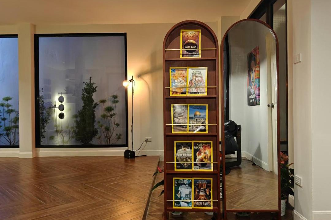 Photo of Livingroom in Khlong Tan Nuea