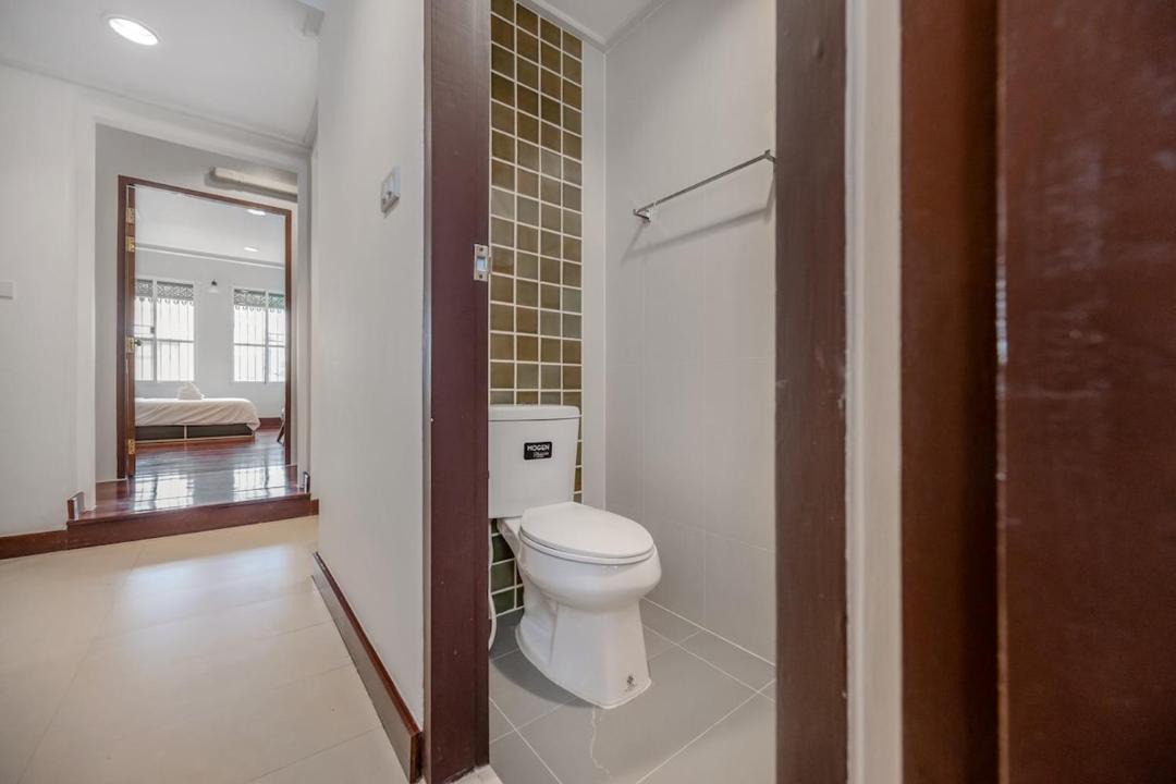 Photo of Bathroom in Chakkrawat