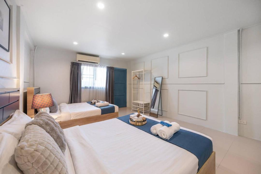 Photo of Bedroom in Phra Khanong