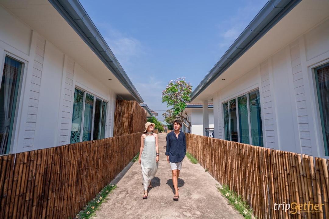 Photo of Others in Koh Lan