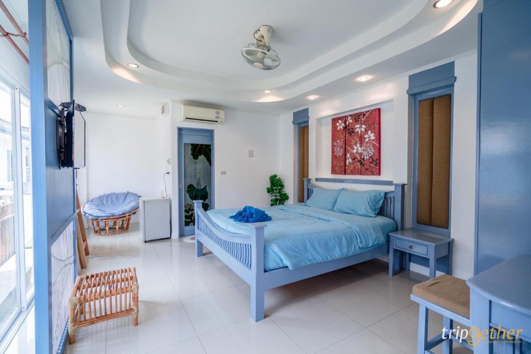 Photo of Bedroom in Koh Lan