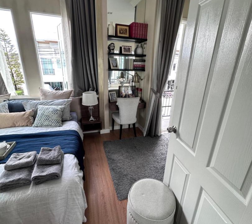 Photo of Bedroom in Dok Mai