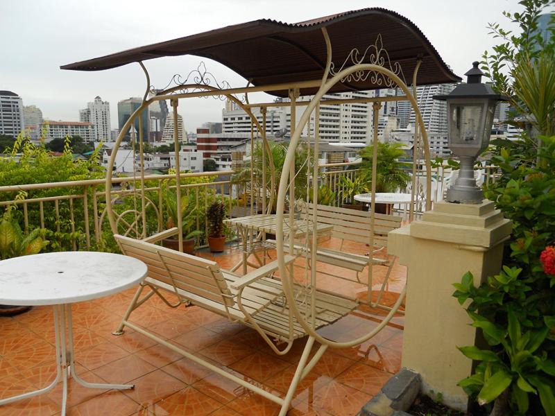 Photo of Patio Balcony in Yan Nawa