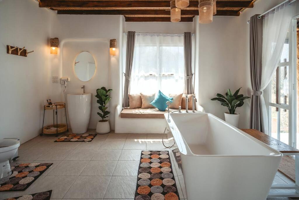 Photo of Bathroom in Ban Ton Lung